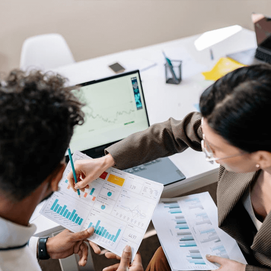 Phundektris crypto investment experts team